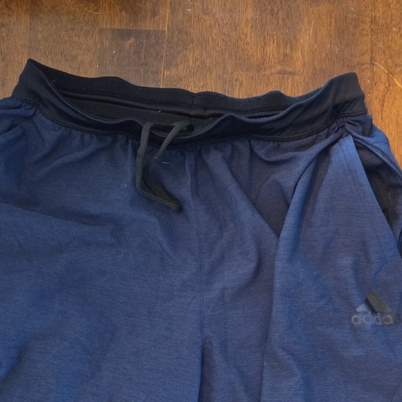 ADIDAS Axis Woven 3.0 Training Shorts  Altered Blue (MEN’S ) Size M - Picture 1 of 4